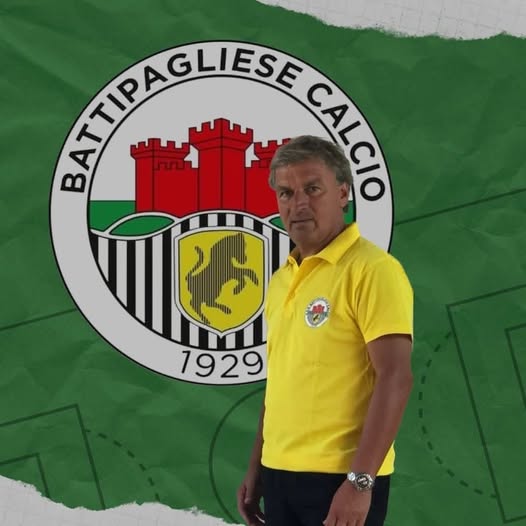 Tanti auguri di buon compleanno al responsabile del settore giovanile...