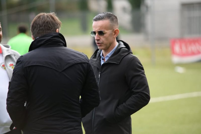 Tanti auguri per il suo onomastico al presidente onorario...